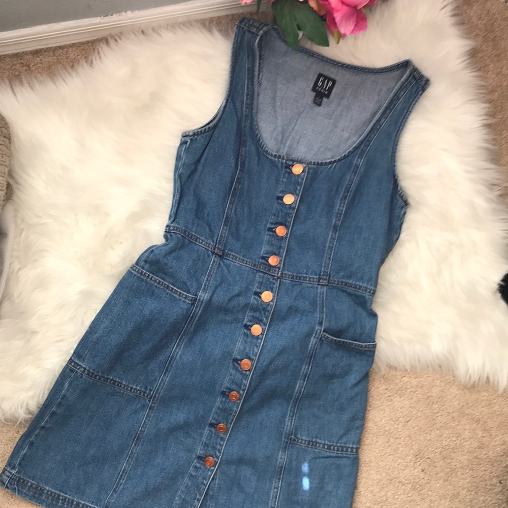 Gap vintage button dress Jane the virgin lookalike